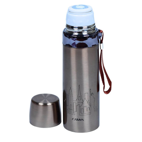 Stainless Steel Water Bottle with Cityscape Design - The Perfect Way to Stay Hydrated and Show Your Love of Travel!