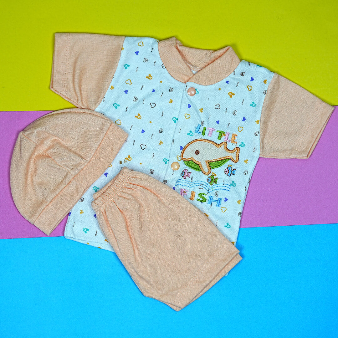 Babypro.pk: Adorable Newborn Boy Romper Set with Cap - "Little Fish" Design (0-3 Months)